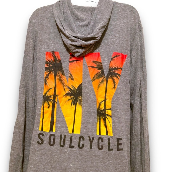 SOULCYCLE NY HOODIE | NWOT | $125 | RARE VINTAGE LTD EDITION | - Picture 3 of 12